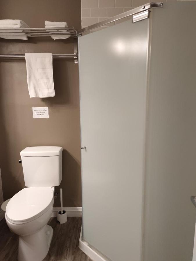 Semi Centre House